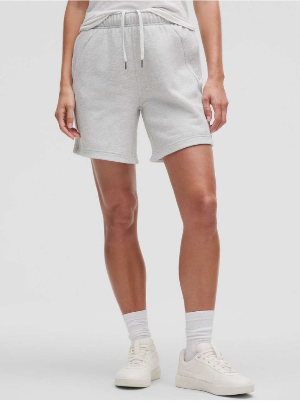 Lululemon Athletica Scuba Mid Rise Oversized Cotton Fleece Shorts Light Gray M